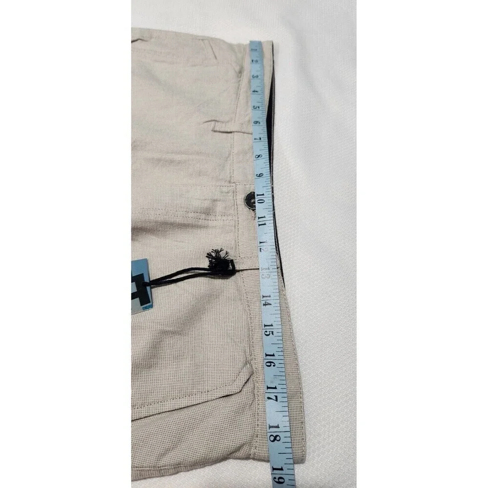 Hang Ten Shorts Size 36 Color Beige 100% Cotton With Pockets
